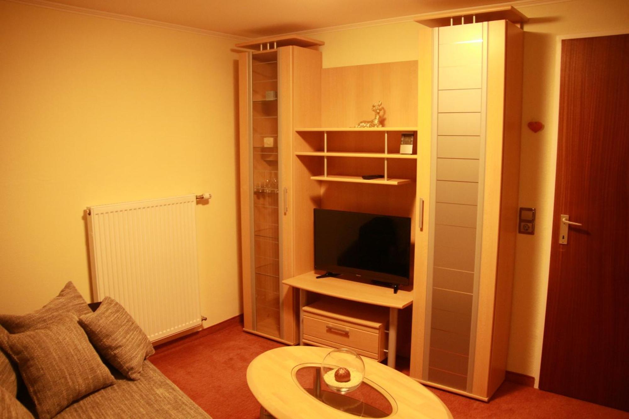 Haus Kartoner Hotel Schladming Room photo