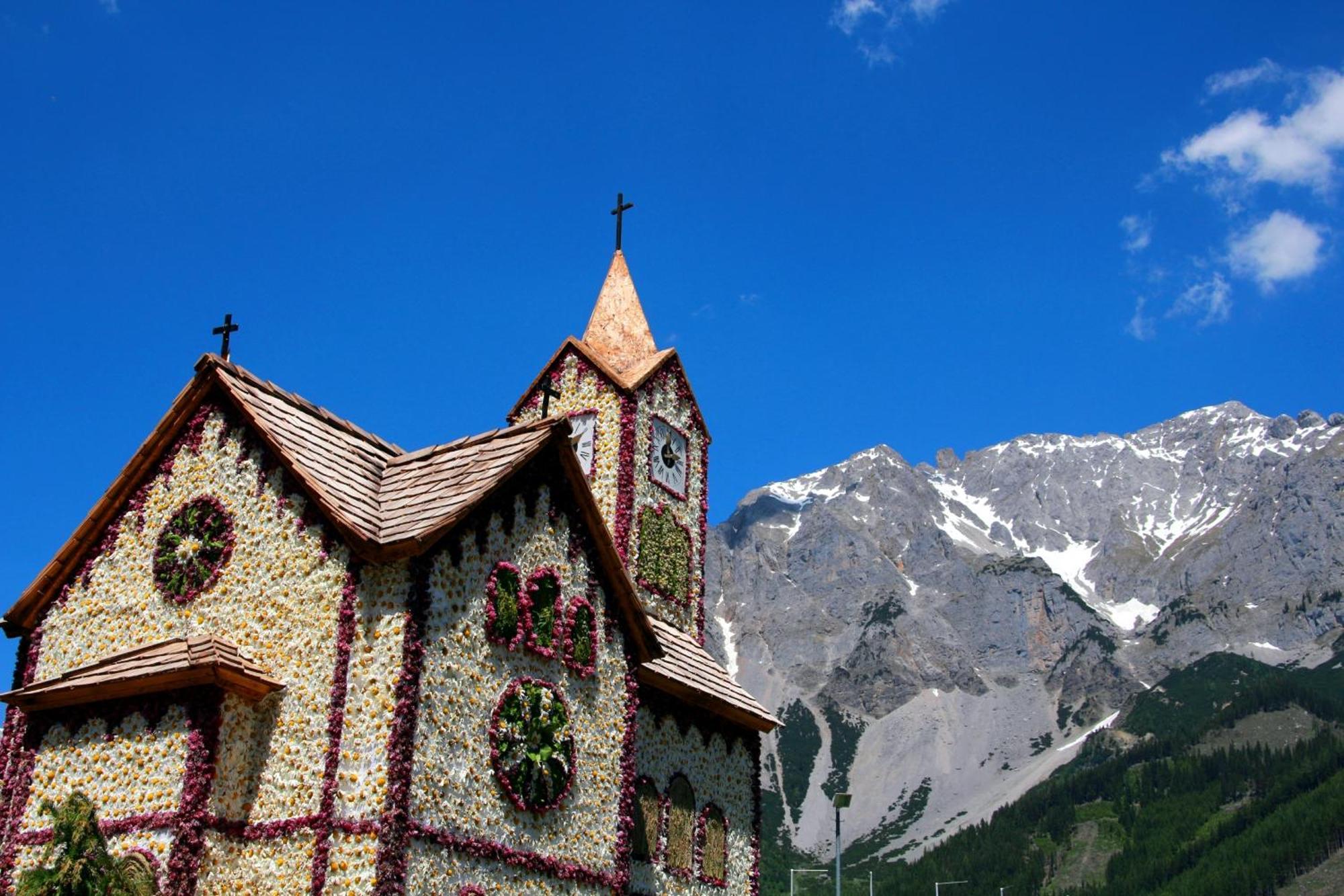 Haus Kartoner Hotel Schladming Exterior photo